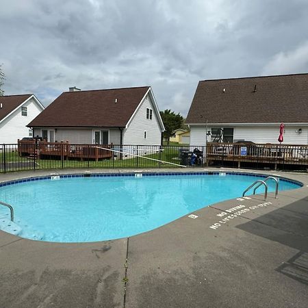 Вилла 1 Mile To Pkwy, Pets, Hot Tub, Creekside, Porch Пиджен-Фордж Экстерьер фото
