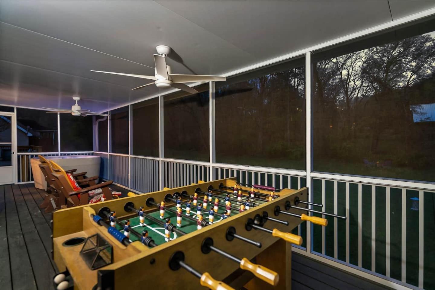 Вилла 1 Mile To Pkwy, Pets, Hot Tub, Creekside, Porch Пиджен-Фордж Экстерьер фото